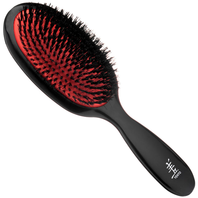 Yento medium brush made of real boar bristles.