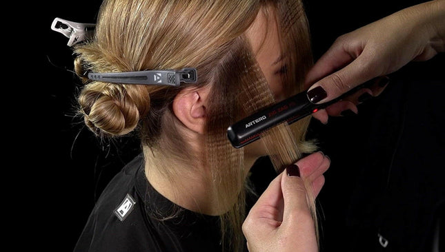 Artero XS Zig-Zag Advanced - professional mini crimper for hair.