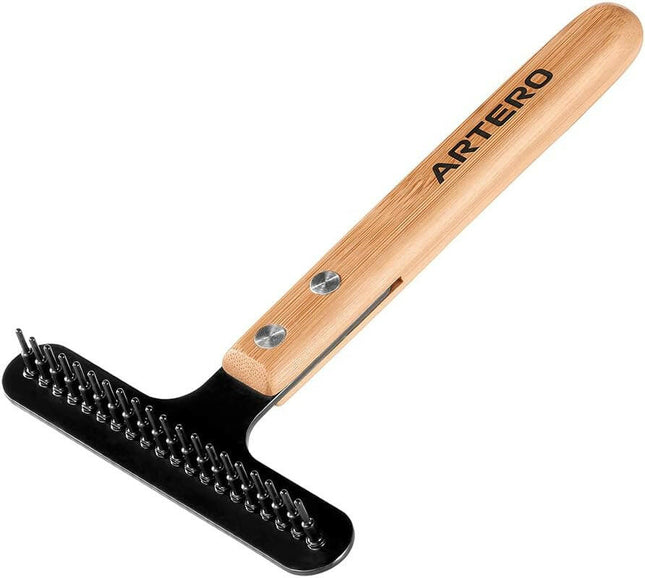 Artero Nature Rex Rake - bamboo rake for removing loose fur.