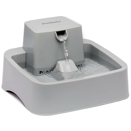 PetSafe Drinkwell Pet Fountain - fountain for dogs and cats.
