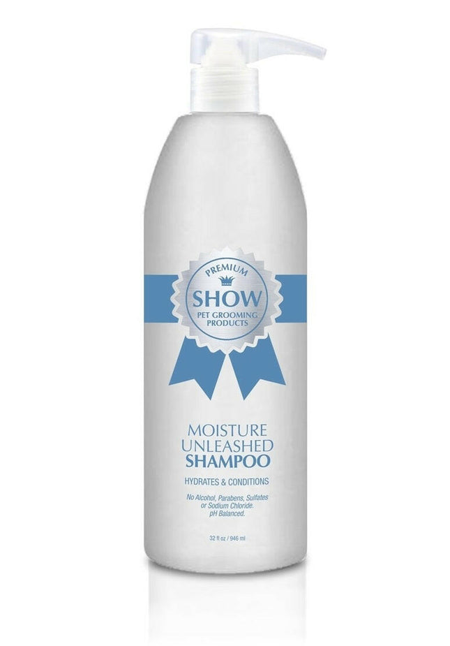 Show Premium Moisture Unleashed Shampoo - moisturizing - nourishing shampoo for dogs with plant extracts, concentrate 1:8.