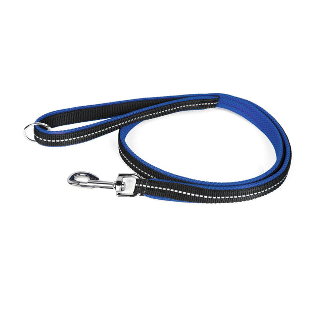 Julius - K9 Powair Leash - lightweight leash for dogs.