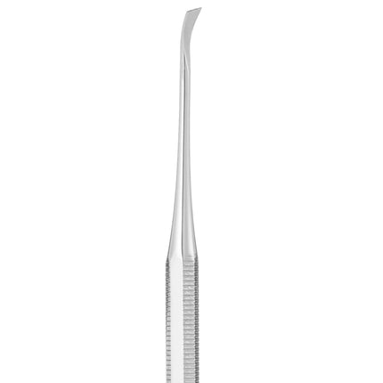 Scaler Right - handheld scaler for cleaning dog and cat teeth from tartar, right-handed.